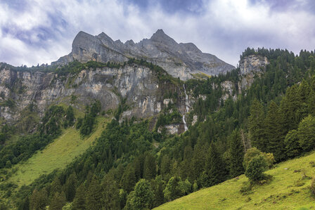 Cicerone - Trekking the Swiss Via Alpina