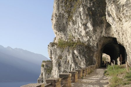 Cicerone - Walking Lake Garda and Iseo