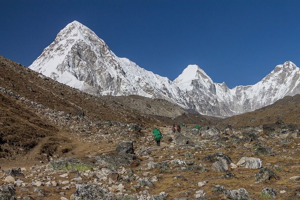 Cicerone - Everest: a trekker's guide