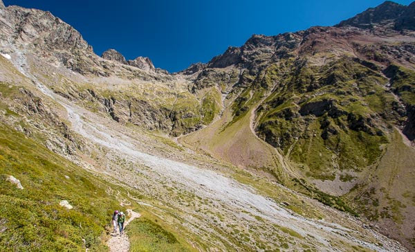 Knife Edge - Trekking the Tour of the Ecrins